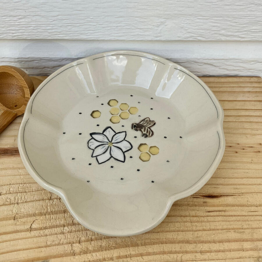 Bee spoon rest
